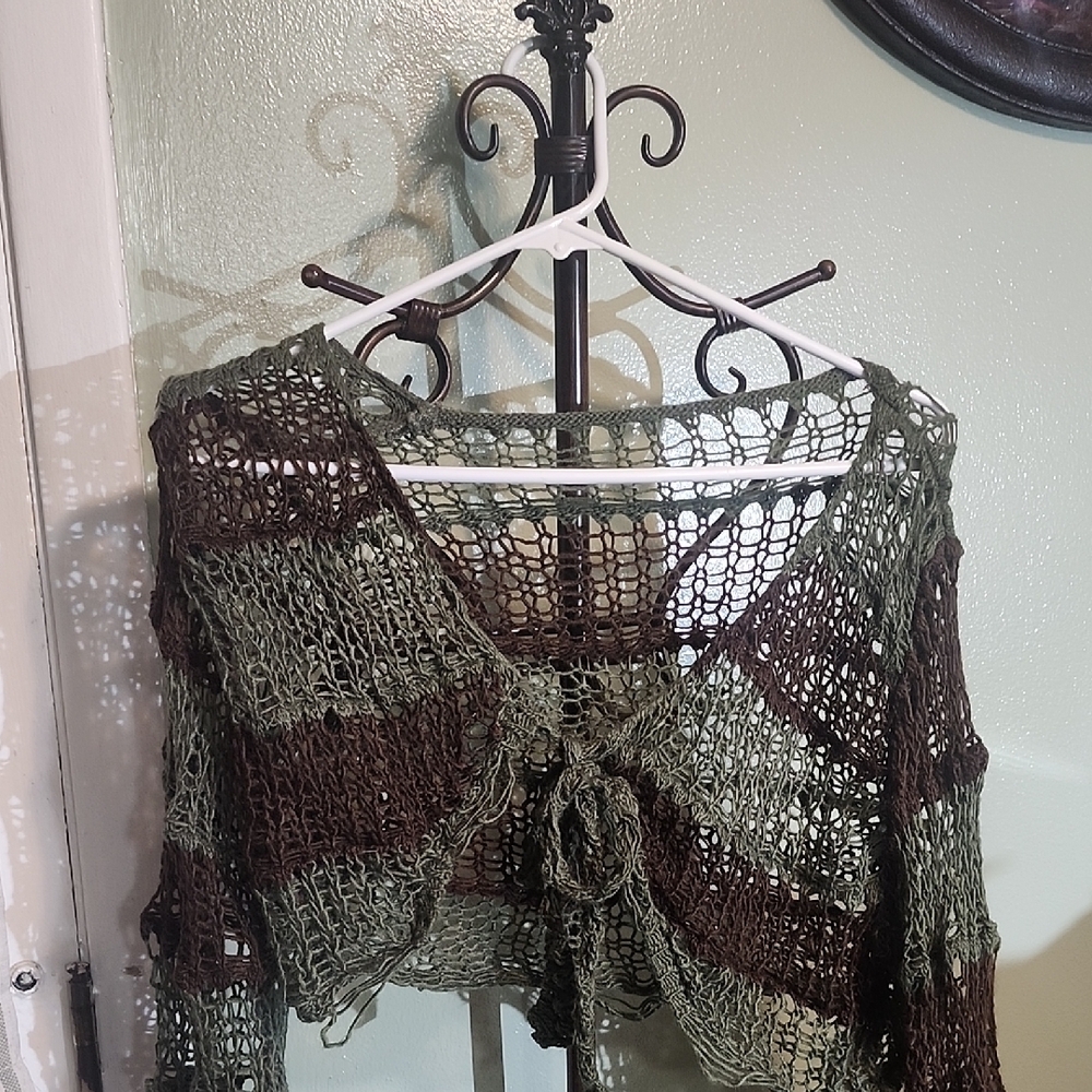 ROMWE Green and Brown Intricate Knit Poncho